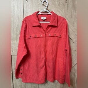 NWOT  Breckenridge Woman 1X Peach Zip Up  Nice Detailing!  Bust 48"  Length 28"